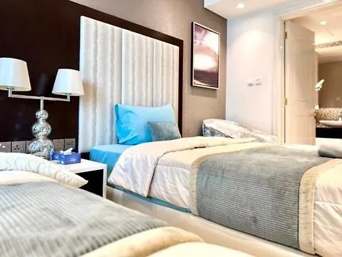 Homes2Retreat - Stylish 2Br Apartment In Prime Downtown Spot Dubai 0*,
