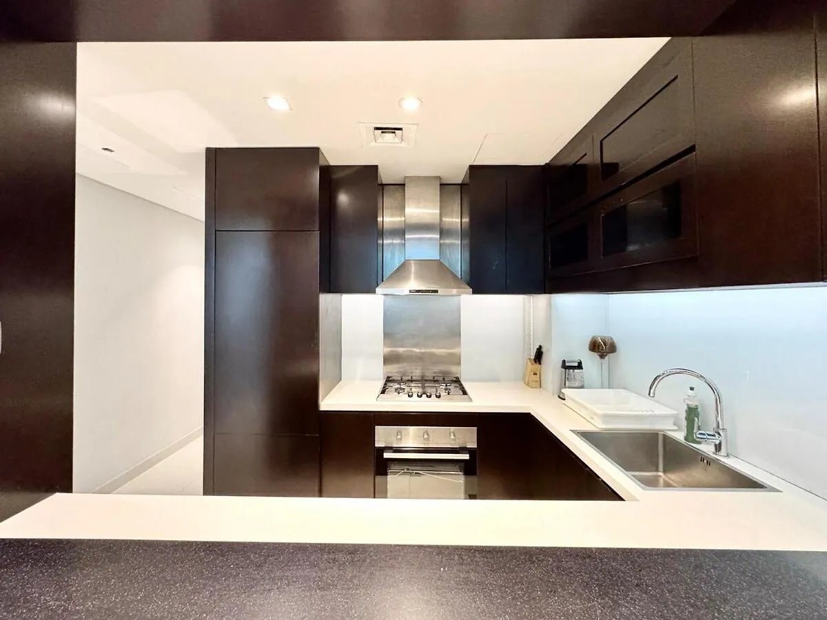 Homes2Retreat - Stylish 2Br Apartment In Prime Downtown Spot Dubai
